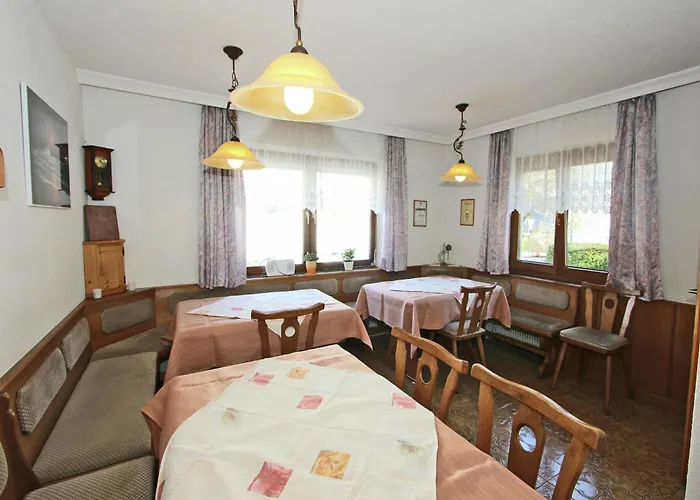Apartament Vintage In Near Area *