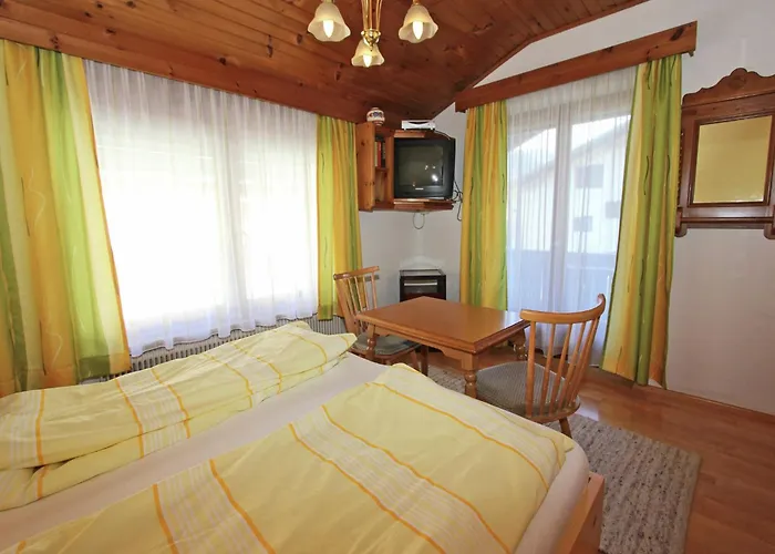 Vintage In Near Area Fuegen