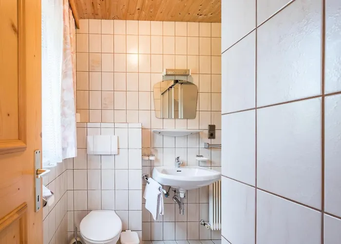 Apartament Vintage In Near Area Fügen